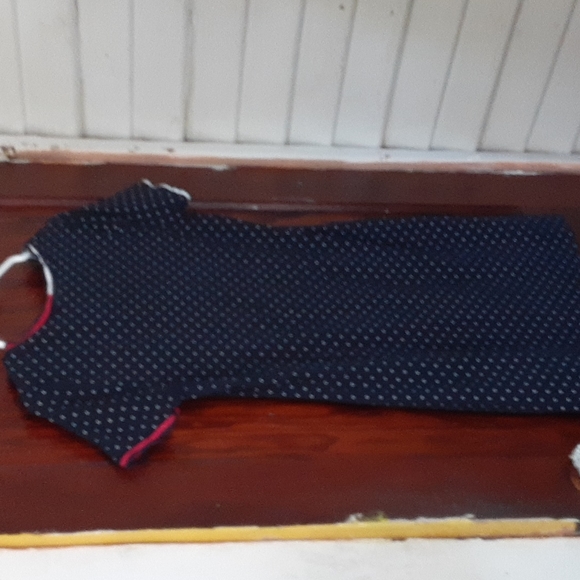 Tommy Hilfiger sz medium Tee Shirt dress red white and white - Picture 4 of 5